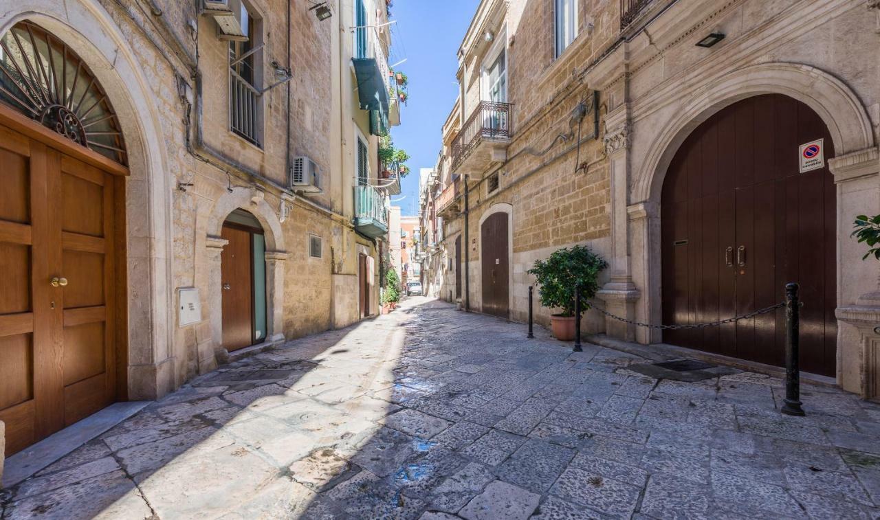 San Nicola Old Town Apartment Casatuabari Exterior photo