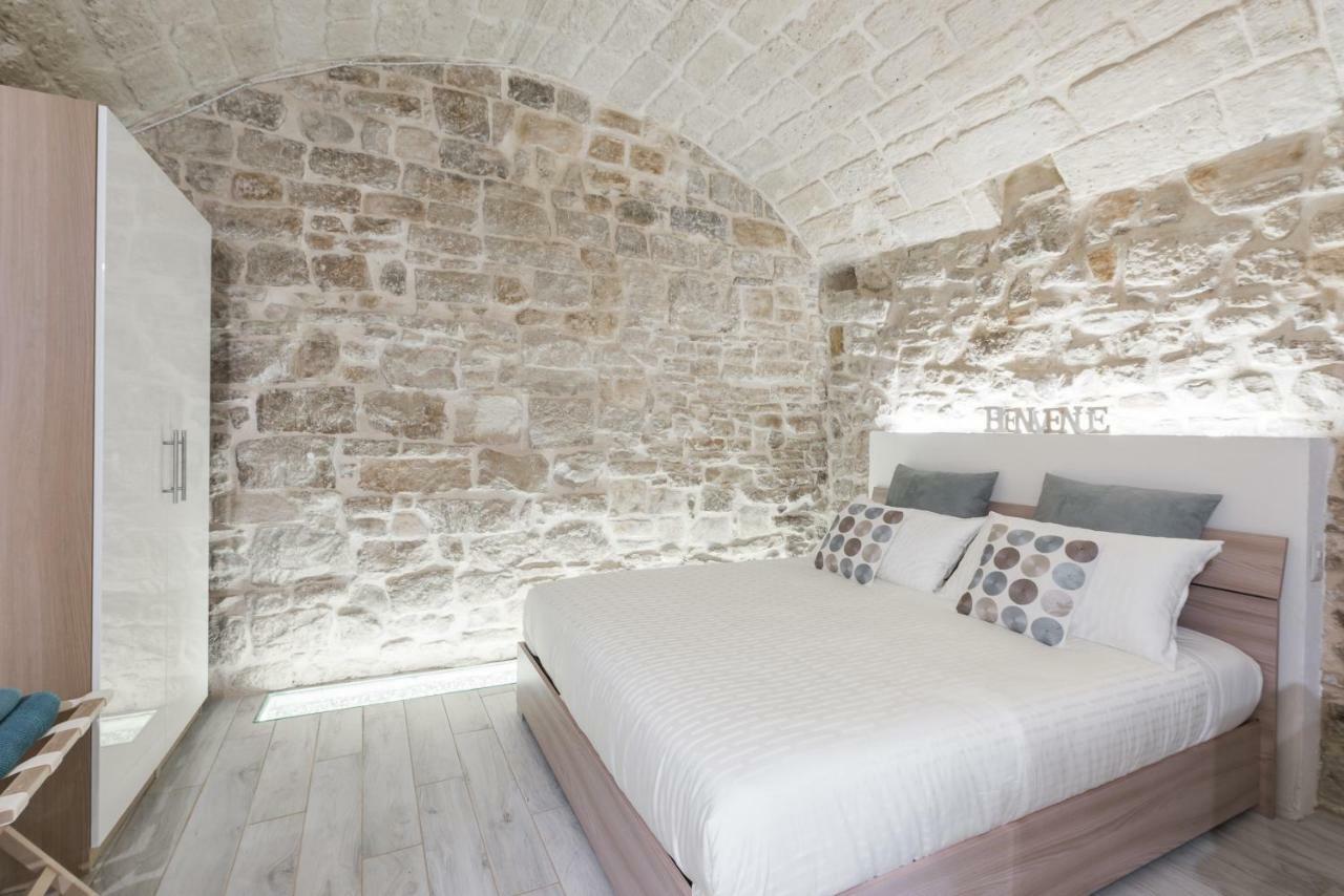 San Nicola Old Town Apartment Casatuabari Exterior photo